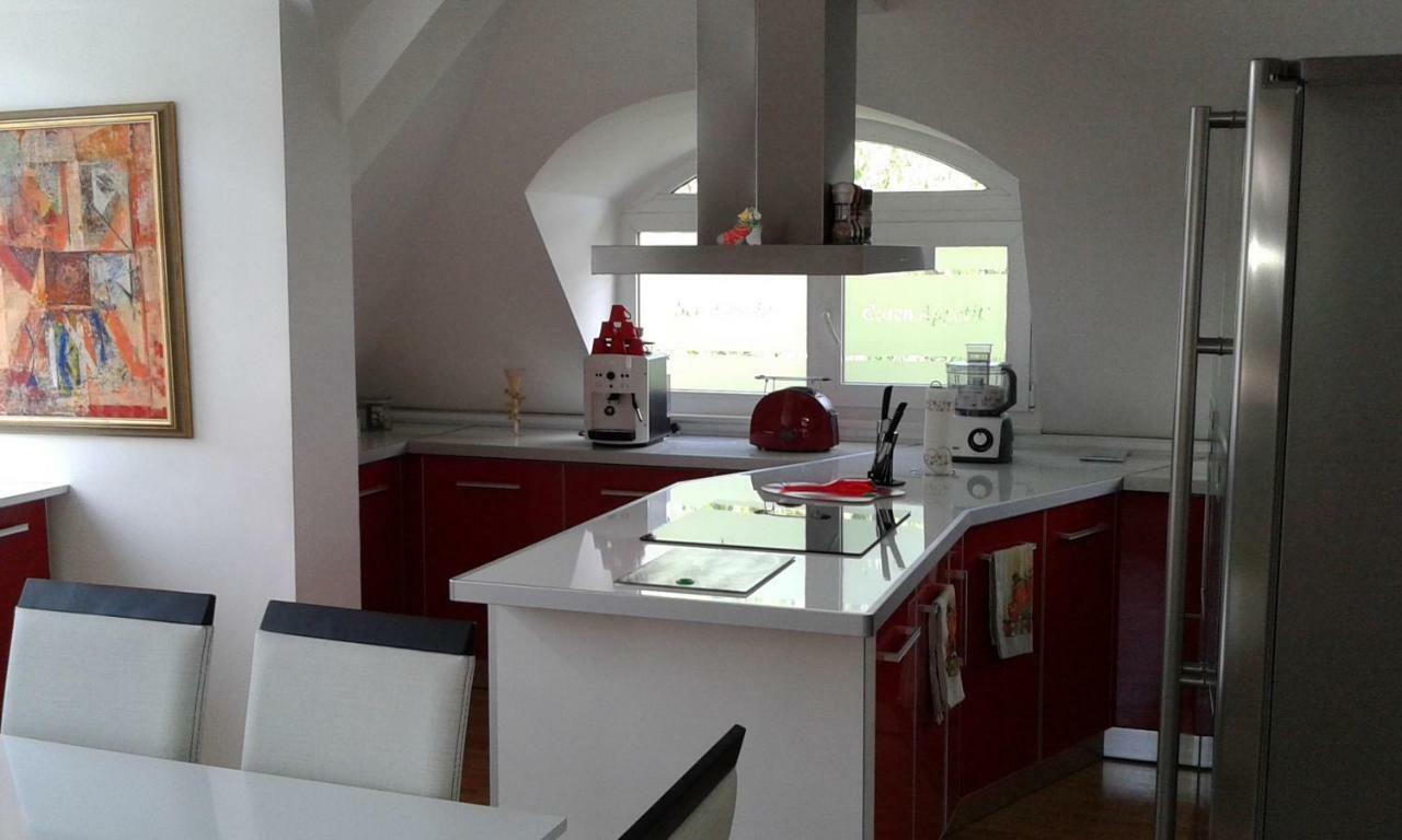 Apartment Sagittarius Kyustendil ภายนอก รูปภาพ